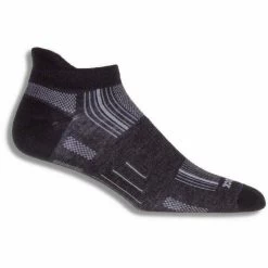 Wrightsock Double-Layer Stride Tab Socks