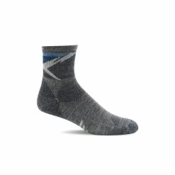 Sockwell Mens Modern Mountain Moderate Compression Quarter Crew Socks